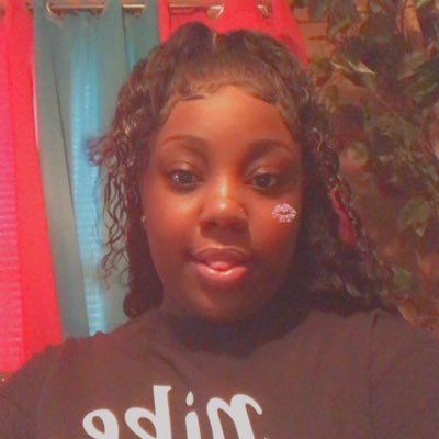 _badasskeria's profile picture. I am a chill girl and I am laid back🥳