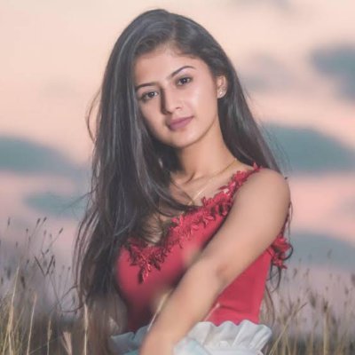Indian Television actress, child artist, model, YouTuber and loves dancing.