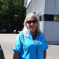 Linda Crouch - @runningalong9 Twitter Profile Photo