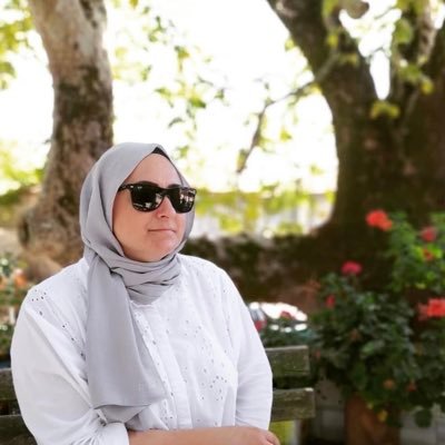 MarkMic85231832's profile picture. memaafkan bukanlah sesuatu yang kita lakukan untuk orang lain, kita melakukannya untuk diri kita sendiri agar sembuh dan terus maju🙏