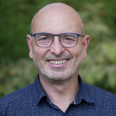 Vice-Président de @metropolerennes en charge des déchets et de l'économie circulaire - Co-président groupe élu-e-s écologistes de #Rennes #Ecologiste #EELV 🌻