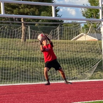 Goalkeeper: University of Central Arkansas Redshirt Freshman, Transfer portal, 6’3”, 180 lbs/ 2022/74.5” wingspan. 📧:jacksonbc02@icloud.com