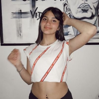 morenapineda12's profile picture. ✨