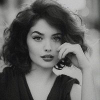 Yamamah72408914's profile picture. قد يشرقُ اليأسُ من ظلمائهِ أملًا ، وللحياةِ انتعاشٌ بعد إشراقِ 🕯️