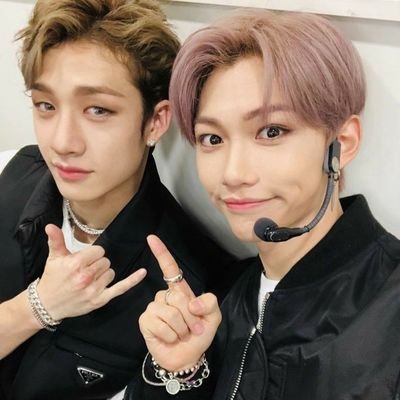 smootlips3's profile picture. hola sí, me encuentro llorando x johnny con el pelito rubios aaa