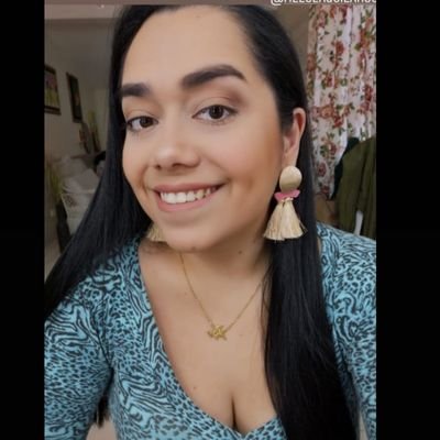 gabiaguilarlo's profile picture. #Travel #Pizza #Chocolate  #Teacher #DesarrolloPersonal 💗