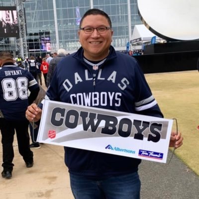 Loyal to my #DallasCowboys win or lose! #DC4L Proud member of ✭CowboysNation✭ #AmericasTeam        And I love all Housewives on Bravo #LoveWins🏳️‍🌈