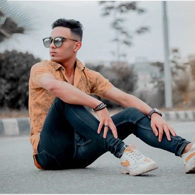 EL_MASRY_0's profile picture. ‏ستظل وحدتي ، من اعظم انتصاراتي🚶💔