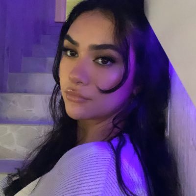 NikkiQuin17's profile picture. Cuban/MexiCAN - 6’4 WNBA