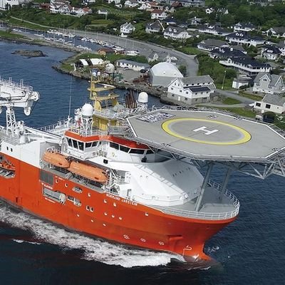 DwiMertaSanjay1's profile picture. sekolah