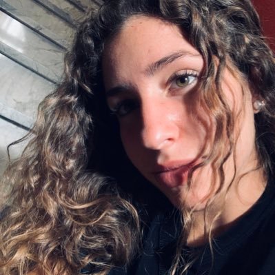 Nazaret_algar17's profile picture. ⚡️💚