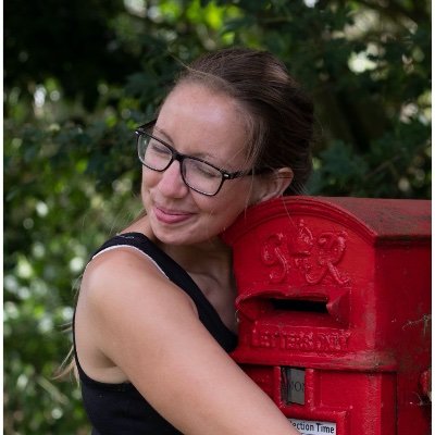 RachelsTales's profile picture. History blogger and conservator, bringing you my latest adventures
Loves stained glass, churches, postboxes and bell ringing
Also @rach_arnold RA Conservation