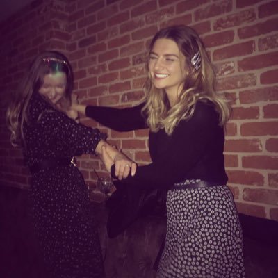 Romily_aliya's profile picture. 