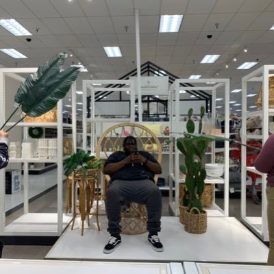 GrizzlyNWA's profile picture. ♋️