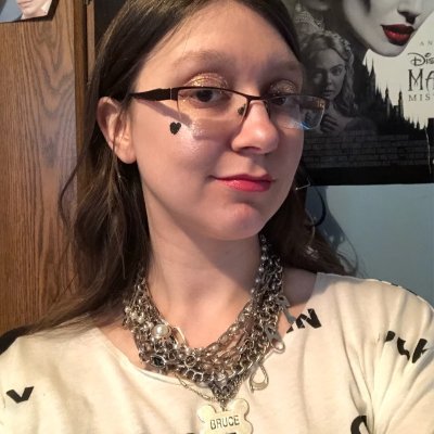 30, she/her. Proudly autistic. Aspiring actress/writer. Film and theatre nerd. Professional fangirl.