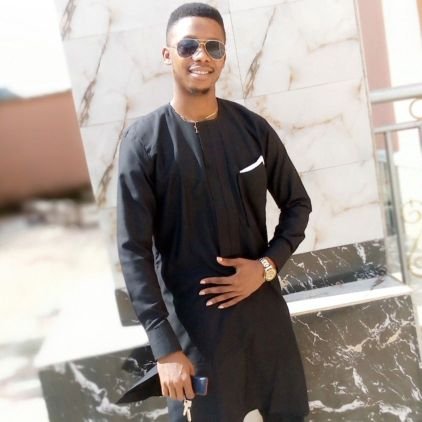 AM A COMEDIAN AND ACTOR. BASED IN CALIFORNIA. IG:@DJHENRYBLADE.
YOUTUBE: #YOURTRENDTV.
TIKTOK: YOUR TREND TV.
LIKEE: CELEBRITY TV SHOW.
PLS FOLLOW ME🙏