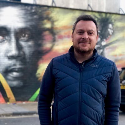 sturams's profile picture. Dad/Husband 👨‍👩‍👧‍👦 Dog and Cat owner 😬 Documentary producer & director 🎬 sketching ✍️ painting 🎨 gigs 🤘