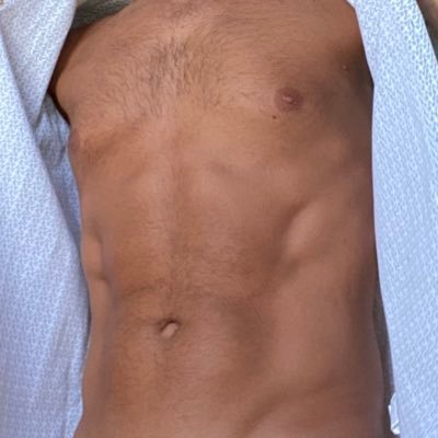 bottom tendance soumis pour échange, fun, touze avec actifs sexy.... 🔞😉. Collab discret possible évidemment 🤪