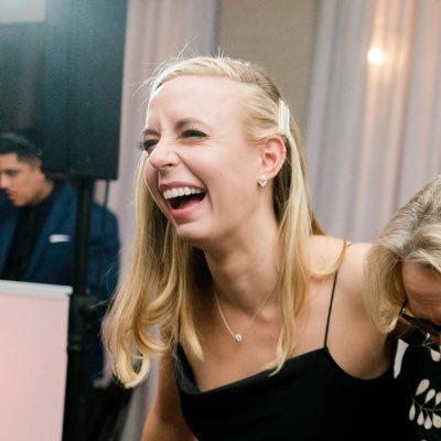 curving_'s profile picture. 