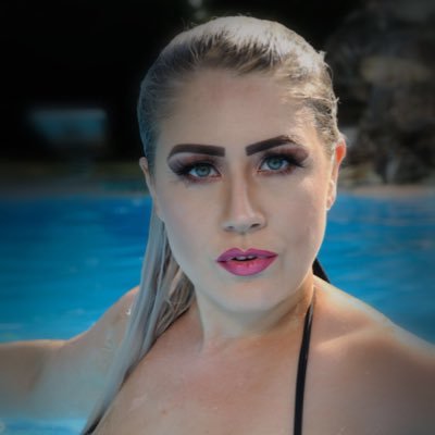 Jessica West is a Model, Musician, Muse and Bad Bitch. Taking projects in modeling and singing.