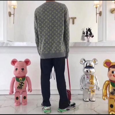 T14561698's profile picture. 都内でメンズエステを数店舗経営していました。お店、女の子、客、どの目線でも聞きたいことがあれば何でも教えます。 ↓質問箱↓