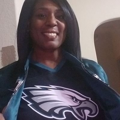 E-A-G-L-E-S. ...EAGLES!!! I'm laid back & down2 earth! Different than average but a very #COOL chick!