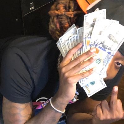 WNL 1/1Gang Only BookandFeatures: Hit yxngquez@gmail.com