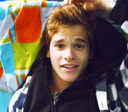 JoaquinBT's profile picture. cosas de un adolescente publicadas al resto del mundo.