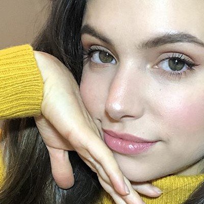 nora_c98n's profile picture. Modesty? What a silly word. Follow me, and I'll show you the real fun!