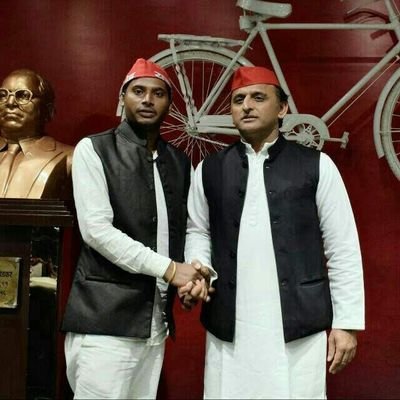 ManishK23529124's profile picture. Jay samajvad