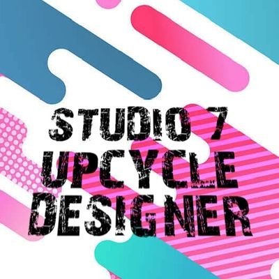 We create the best upcycling ideas and upcycling projects. Why? Because Upcycling is a great way to reuse materials and reduce our footprint.