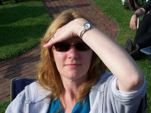 TheMindbehindIt's profile picture. Just your average Jill  (vs. Joe)