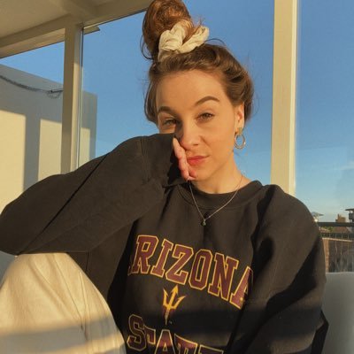 Motivational speaker and thriftlover - https://t.co/Iec5ML39ZB 🌙