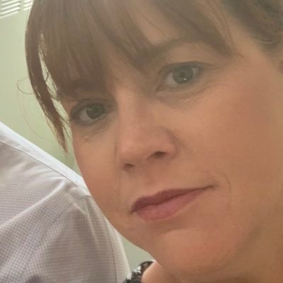 AppellDawne's profile picture. Teacher of students with blindness and low vision, yogi, Sens fan