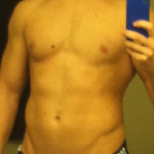 refuse2be's profile picture. 