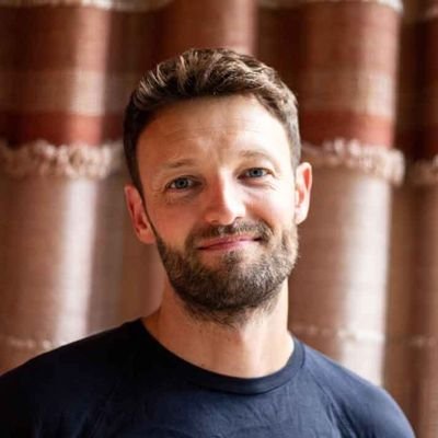 Funding design; Cooperative Housing; Breathwork
he / him 🏳️🌈🇵🇸
Founder & formerly . Co-founder @shift_org @Historypin @BfB_Labs @shift_collectiv