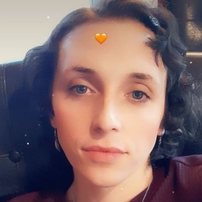 artist
divine feminine
musician
witch
revolutionary