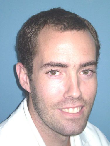 ODONTOLOGO Especialista en Endodoncia - Estetica - Implantes