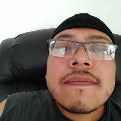 DiegoTavira6's profile picture. Cocinero amateur pero que igual le daría batalla a cualquier chefsito, mecánico, dibujante, escultor, emprendedor mas lo que vaya aprendiendo en el camino...