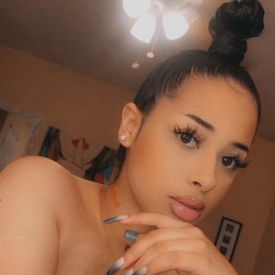 NEW PAGE!
Twitter account hacked at 4K!
$OnlyFans.
Htx.🤘🏾 Wassup, DO NOT DM!
