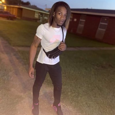 dear_tel's profile picture. Psychotic 😈🤤⛽️  #Scorpio    Snapchat @dewayne2015