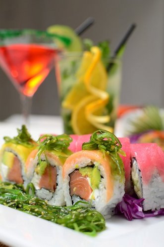 Gari and Wasabi is a stylish Sushi Restaurant and Lounge that offers a unique menu of traditional Japan with the electric of the Caribbean.