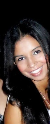 Seje feliz do jeito que você é ,não mude sua rotina pelo o que os outros exigem de você simplesmente viva de acordo com o seu modo de viver.