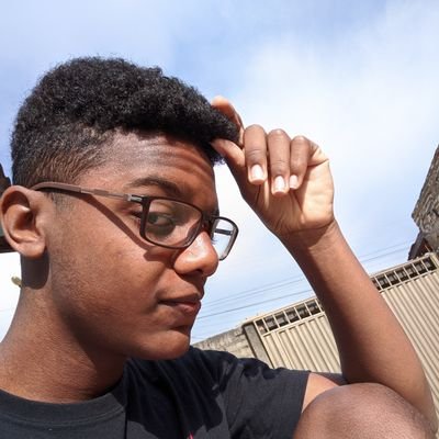 Ameliogod's profile picture. Hunter x Hunter e Pink Floyd são muito bons fds