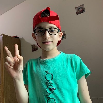 CharleeSyed's profile picture. 