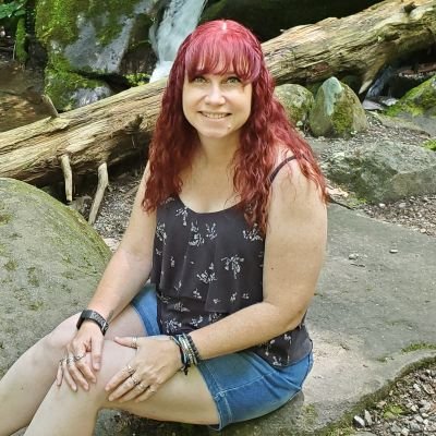 jwcmmom's profile picture. Mom, Kyle's wife, rocker chick, 1/3 of VFTCS...yep, that sums it up