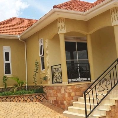 GoldenJulio2's profile picture. Gold buyer and miner