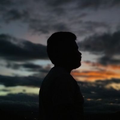 neo2tweets's profile picture. 