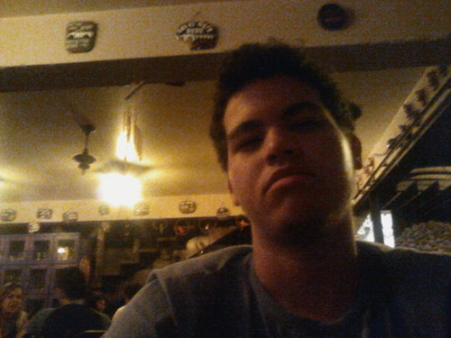 Markola2010's profile picture. Viciado em vídeos bizarros e informações inúteis. Pois nem só de produtivo se vive a vida.