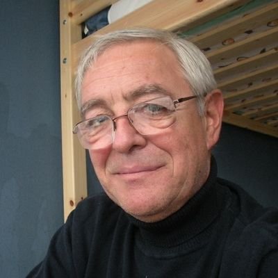 Moi je recherche amitié sincère avec une femme sérieuse et voir plus si affinité l'âme sœur pour vivre le grand amour a deux